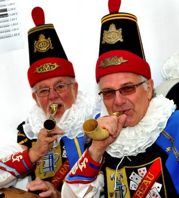 folknam5.jpg