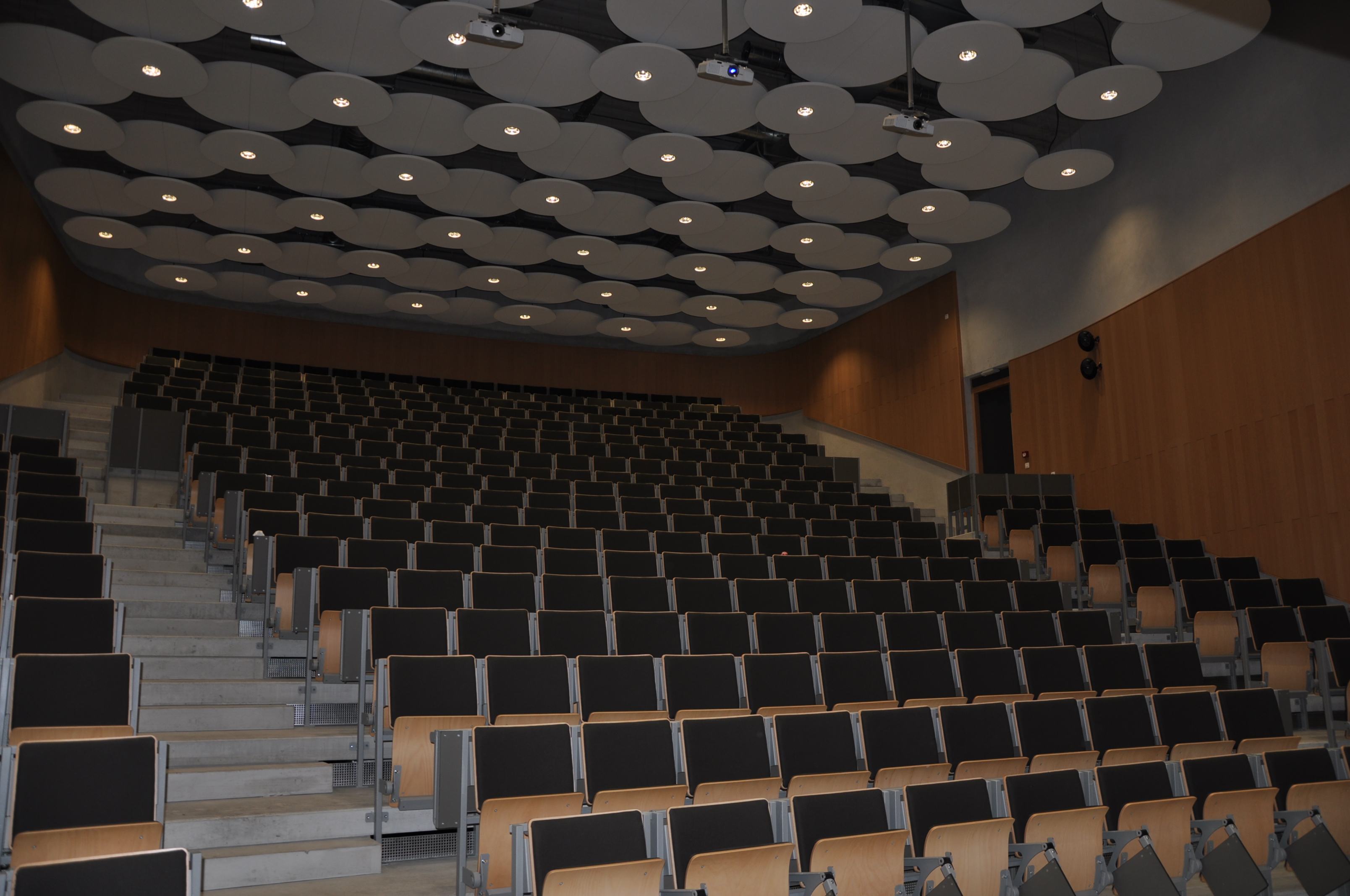 PA02 theatre